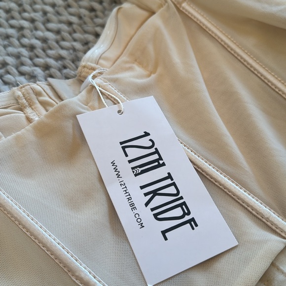 12th Tribe - The Besame Corset Top - Picture 9 of 16